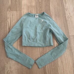 Gymshark vital crop top- small